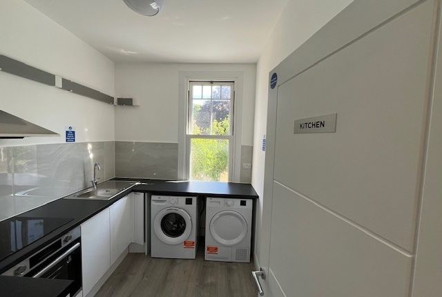 24, South Harrow photo 4
