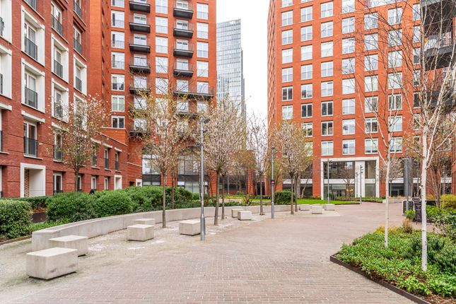 Flat 7, 17 Exchange Gardens, London photo 4