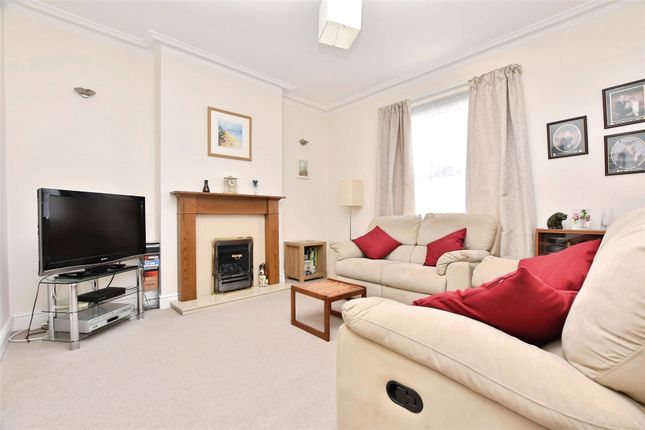 26, St. Andrews Road, Devon photo 3