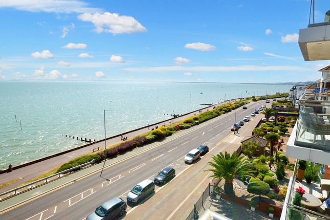 Flat for sale in The Leas, The Shore