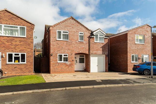 Thumbnail Detached house for sale in Daly Avenue, Hampton Magna, Warwick