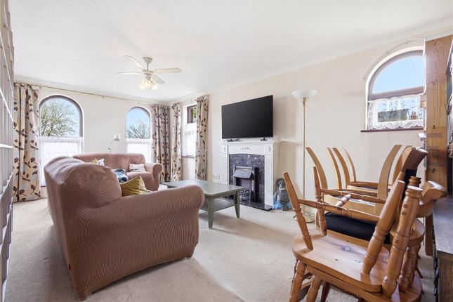 78, Marks Court, Southend-on-Sea photo 3