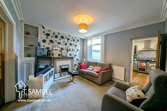 5 Lyle Street, Mountain Ash photo 4