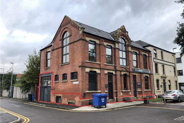 Thumbnail Office to let in 5 Henry Square Chambers, St Petersfield/, Dale Street East, Ashton-Under-Lyne, Greater Manchester