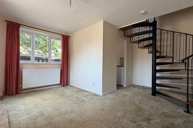 26, Mulberry Way, Ely photo 2