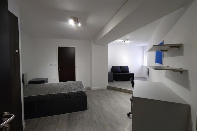 Flat to rent in G1.1 The Old Post Office, 4 Bishop Street, Leicester