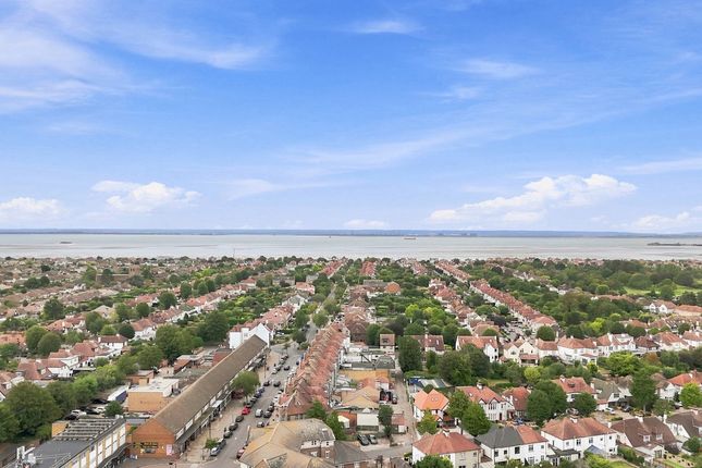 Flat Flat 17, 50, Barnstaple Road, Southend-on-sea photo 3