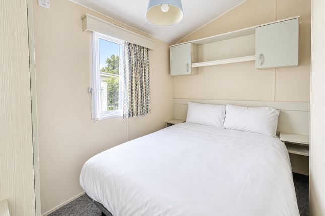 54 Central Park, Foxhunter Park, Monkton Street, Ramsgate photo 5