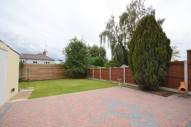 Bungalow for sale in Walford Way, Coggeshall, Essex