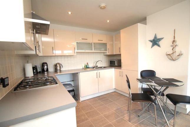 Flat 105, Orchard Plaza, High Street, Poole photo 2