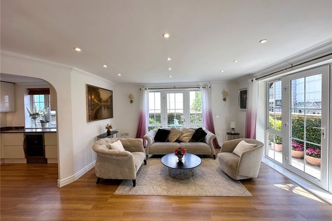 2, Riverside House, Reading photo 2
