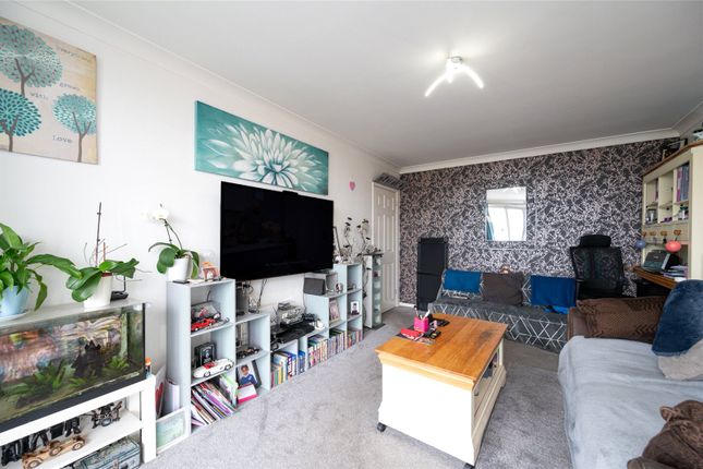 Flat 8, Bembridge House, Hayling Island photo 3