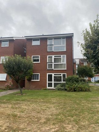Flat for sale in Mere Green Road, Four Oaks, Sutton Coldfield