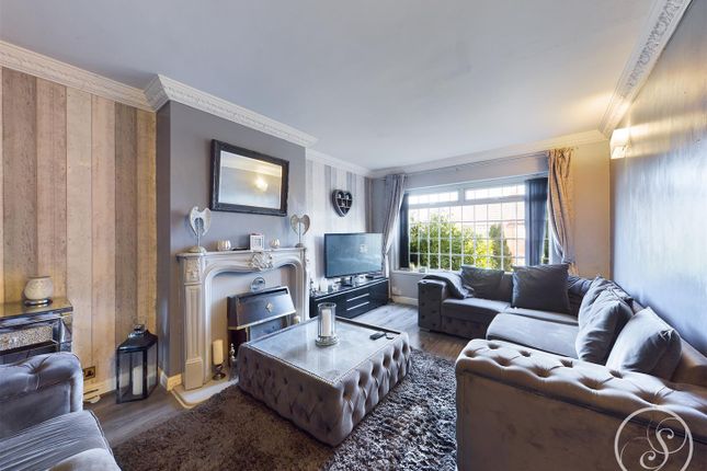 16, Orion Walk, Leeds photo 2
