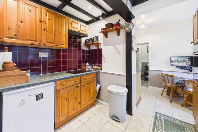 1, Seamere Road, Norwich photo 4