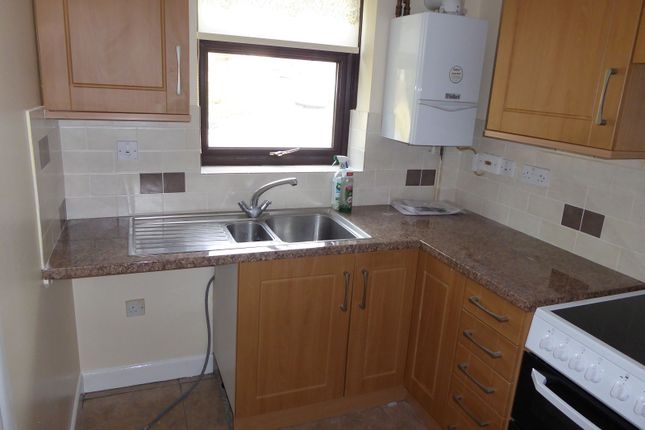 20, Brynheulog, Bridgend photo 3
