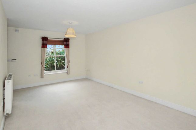11, Temple Place, Cambs photo 5
