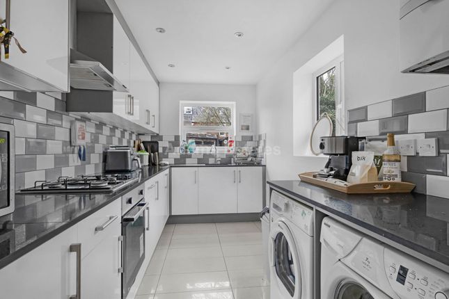 5-bed terraced on Blenheim Road, Reading, £3,625/mo