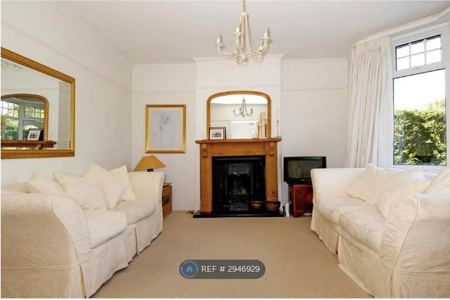 Sharps Lane, Ruislip photo 5