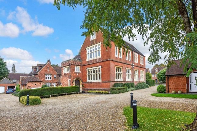 Homes For Sale In Alton Convent School Hampshire GU34 Buy Property homes-for-sale-in-alton-convent-school-hampshire-gu34-buy-property
