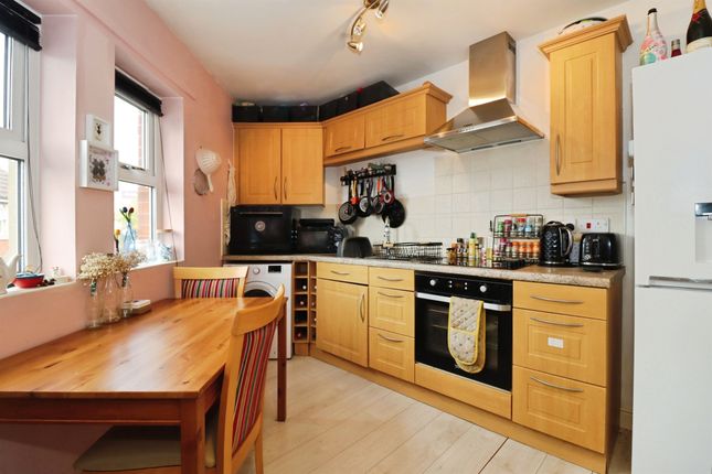 20, New Charlton Way, Bristol photo 4