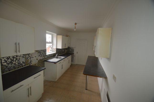 Brinkburn Avenue, Gateshead photo 2