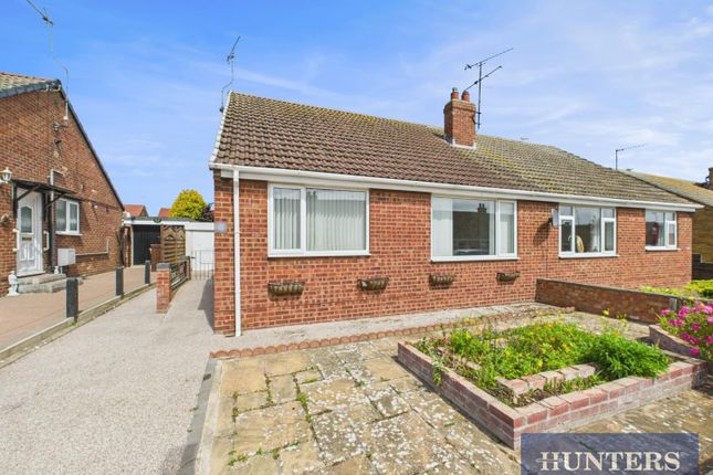 2-bed bungalow on Bemrose Grove, Bridlington, £180,000