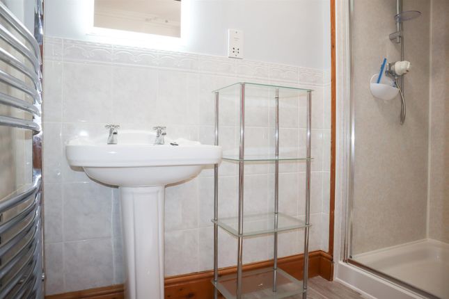 First Floor Flat, Hallam Road, Clevedon photo 5