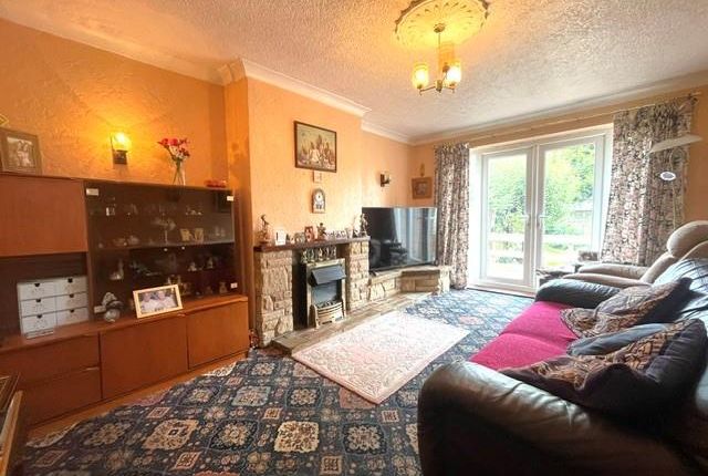 17, Wheatfield Crescent, Mansfield Woodhouse photo 2
