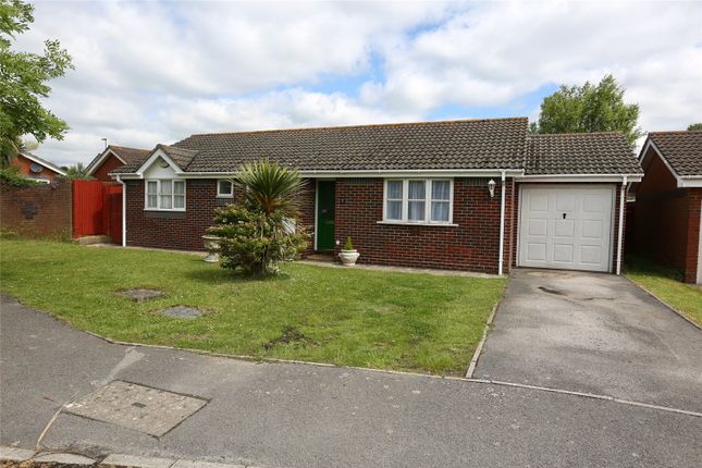 Thumbnail Bungalow for sale in Bilberry Close, Locks Heath, Southampton, Hampshire