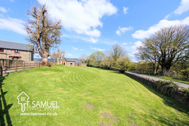 Barn 2, Mountain Ash photo 3