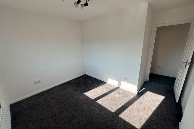 23, Rose Crescent, Houghton Le Spring photo 3