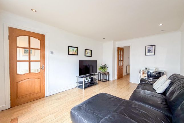 88, Wordsworth Way, Glasgow photo 4
