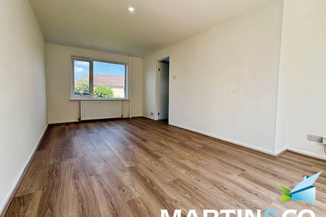 15, Atlee Avenue, Wakefield photo 4