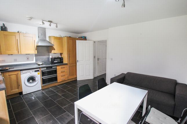 15, Scholars Way, Dagenham photo 4