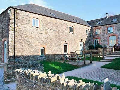 Barn conversion to rent in West Moore Farm, Totnes TQ9