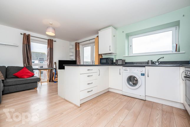 7 Rainbow Villas, Lady Jane Place, Dartford photo 3