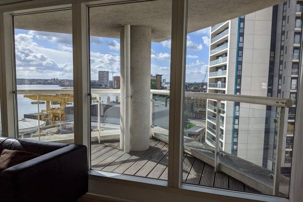Thumbnail Flat to rent in Aurora Building, London