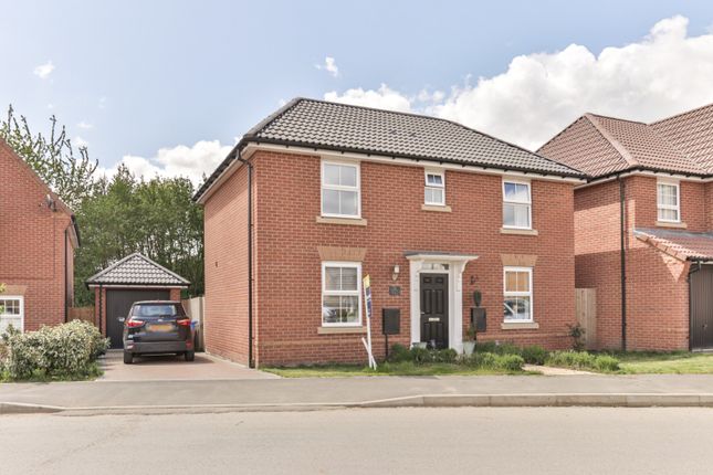 Thumbnail Detached house for sale in Broad Avenue, Hessle