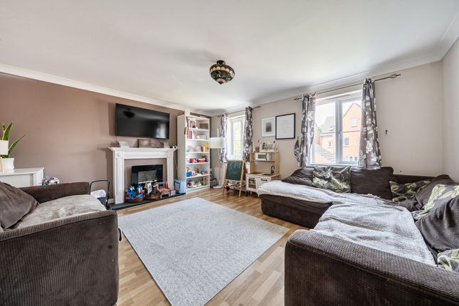 53, Sir Henry Jake Close, Banbury photo 4
