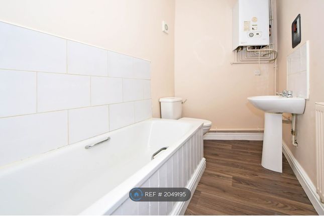 Thumbnail Flat to rent in Wood Street, Stoke-On-Trent