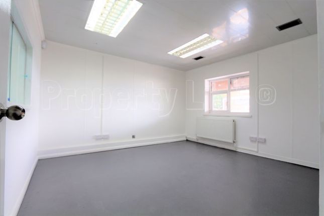 Commercial property to let in Wallis Road, London