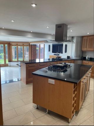 The old School, 5 beds, Squires Lane, Mansfield photo 3