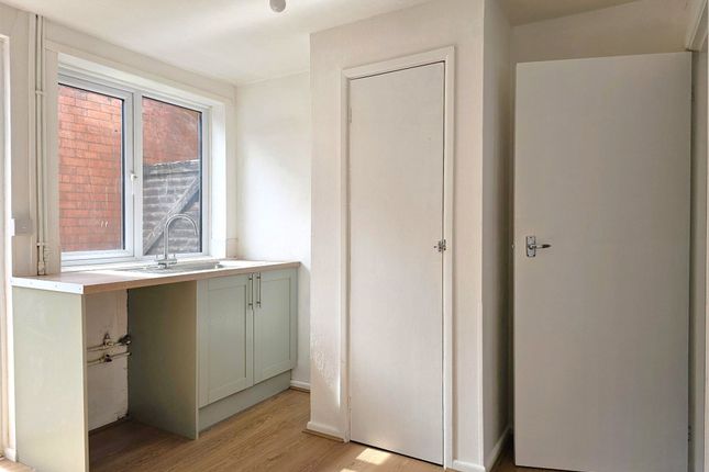 Kitchen/Breakfast Rm