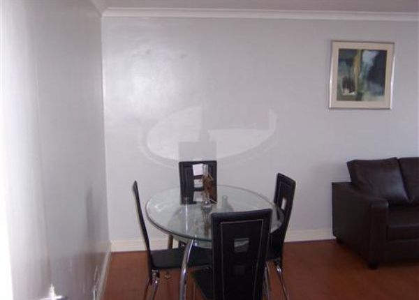 Flat 15,Laburnum Court, Collapit Close, Harrow photo 5