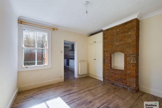 30 Alexandra Road, Colchester photo 3