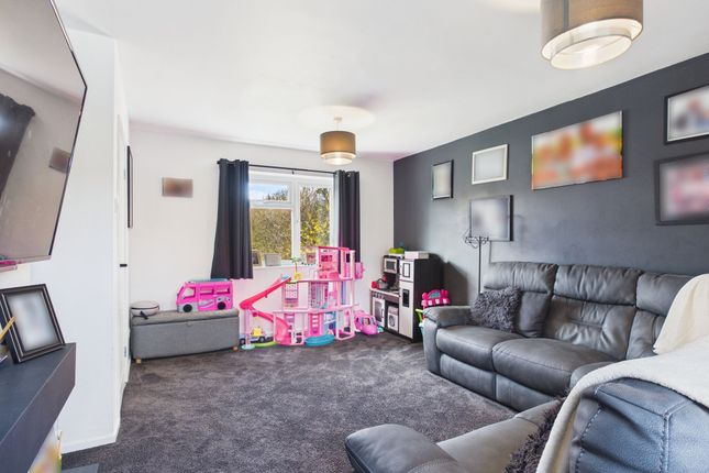 3 Vicarage Crescent, Scunthorpe photo 4