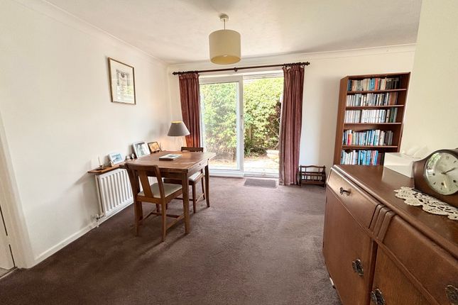 49 Sunnymead Drive, Selsey photo 4