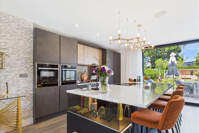5, Coxham Lane, Steyning photo 3