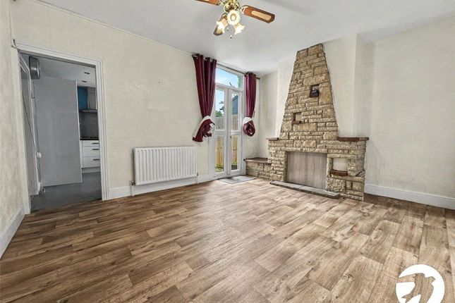 32, Rochester Avenue, Kent photo 3